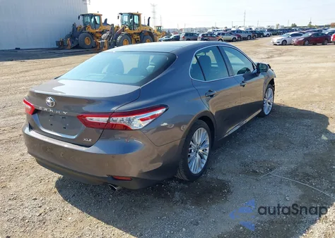 2018 Toyota Camry Xle from USA, damaged, VIN 4T1B11HK5JU137197